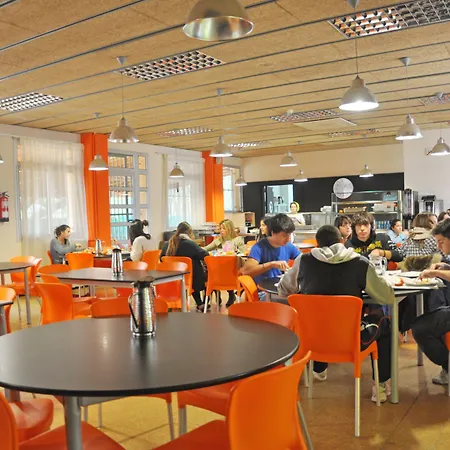 Hostel Residencia Universitaria Resa Mediterrani