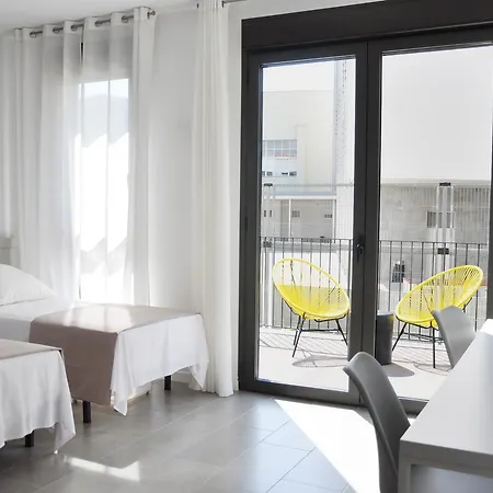 Hostal Residencia Universitaria Mediterrani