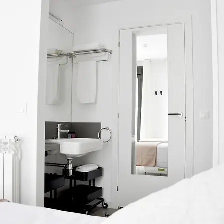 Residencia Universitaria Mediterrani Hostal