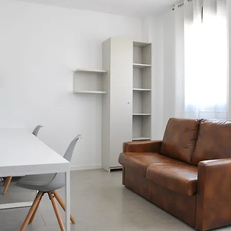 Residencia Universitaria Resa Mediterrani Hostel